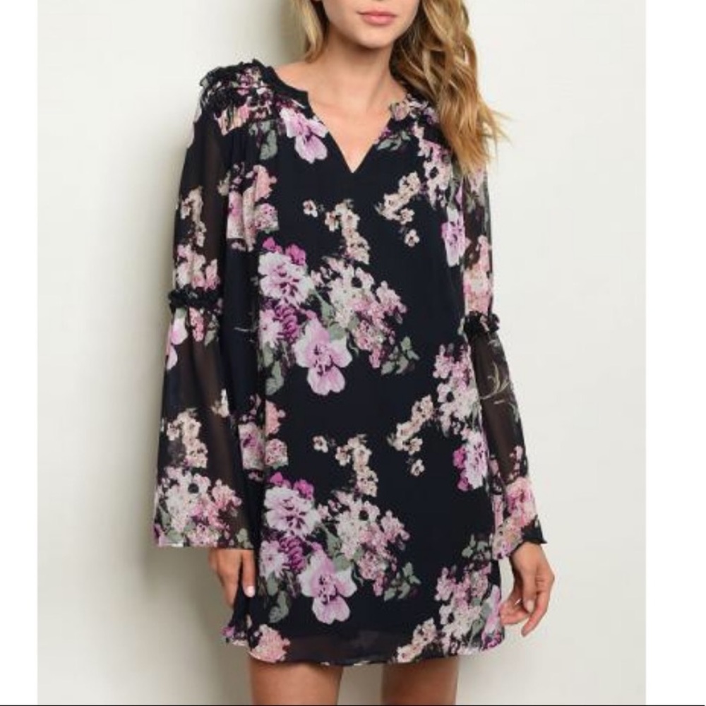 Long Sleeve Floral Shift Dress